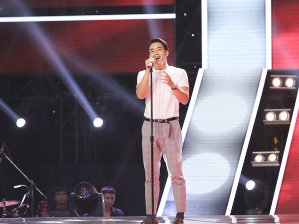 The Voice 2018: Hứa giúp thí sinh 'chạm khẽ vào trái tim các cô gái', Noo Phước Thịnh giành được trai đẹp