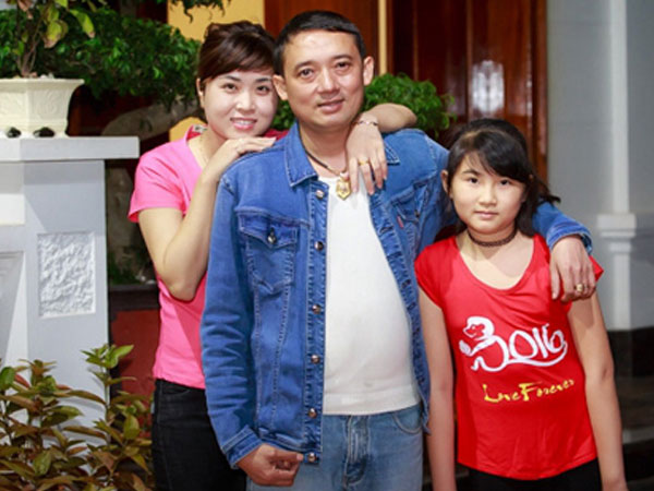 Vợ Chiến Thắng sinh con đầu lòng