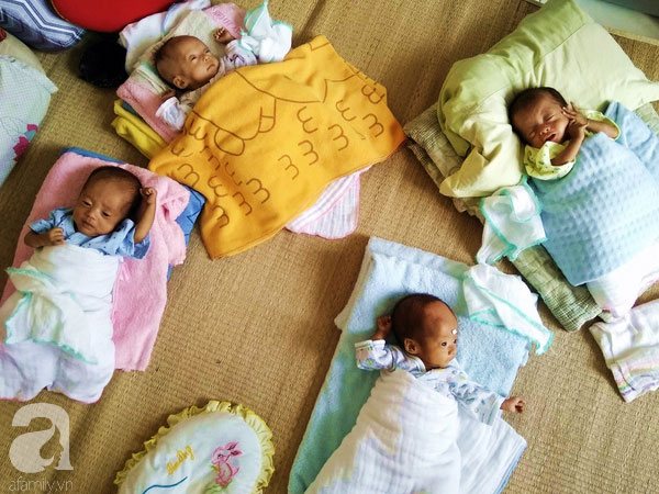 Mẹ trẻ ở Nghệ An bất chấp lời khuyên của bác sĩ giữ lại tứ thai: 'Trời cho rồi, nhất quyết không bỏ'