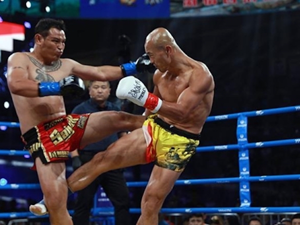 Cao thủ Thiếu Lâm bị võ sĩ Muay Thái knock-out trong 140 giây