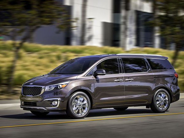 Hơn 100.000 chiếc KIA Sedona bị triệu hồi vì lỗi cửa trượt