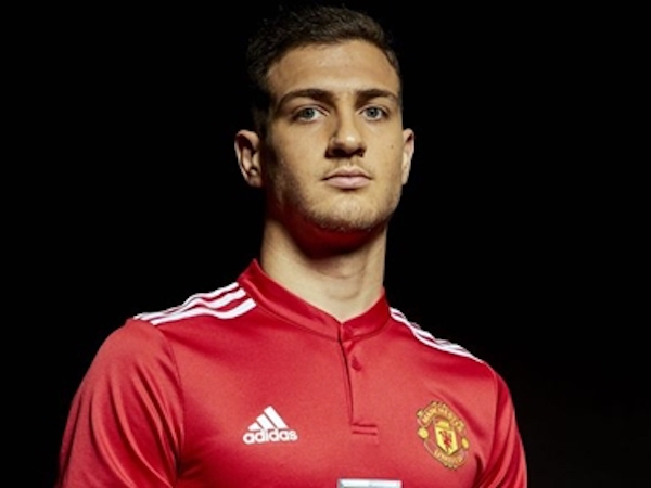 Man Utd mua hậu vệ mới đá chính sáu lần cho Porto