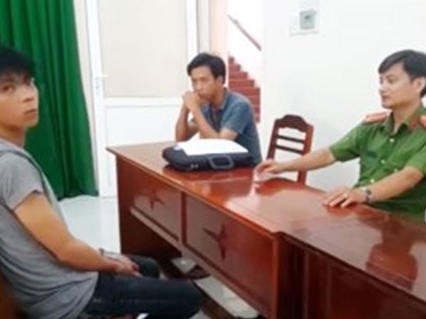 Nghịch tử giết mẹ ruột rồi đốt xác phi tang
