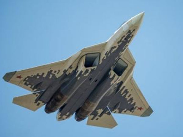 Su-57 mạo nhận tàng hình?