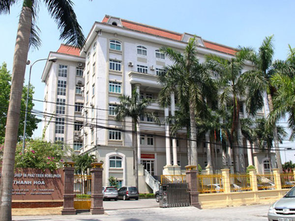 Trước khi 'hạ cánh', giám đốc sở bổ nhiệm sai quy định hàng loạt cán bộ