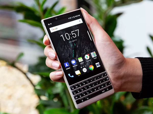 BlackBerry Key2 chính thức ra mắt, camera kép, giao diện tinh tế