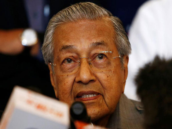 'Đòn giáng' bất ngờ với hiệp định TPP: Malaysia đòi xem xét lại điều khoản