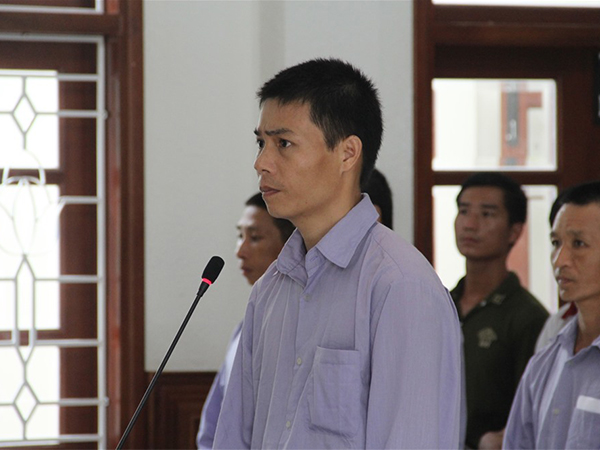 Vụ phá rừng pơmu ở Quảng Nam: Nguyên Đồn phó Đồn Biên phòng Cửa khẩu Nam Giang lãnh 4 năm tù