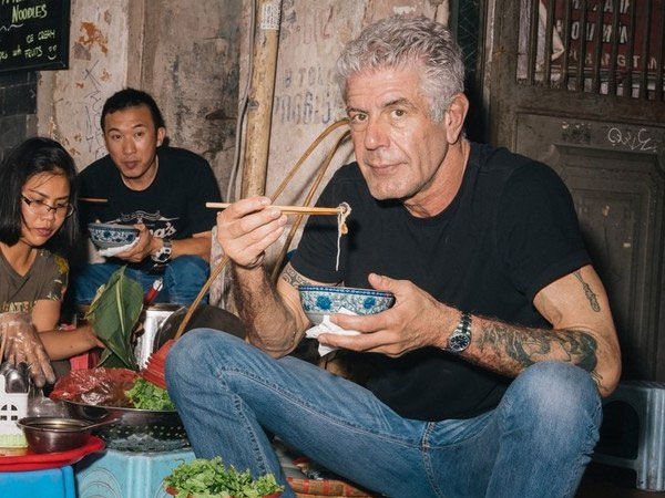 Những câu nói bất hủ của đầu bếp Mỹ Anthony Bourdain về du lịch