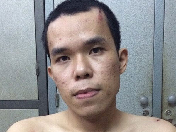 Bình Định: Khởi tố kẻ đâm chết bạn nhậu của cha