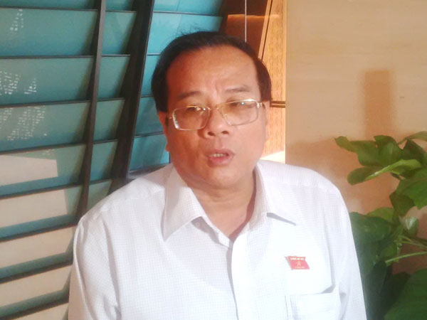 Phó Bí thư Bình Thuận thông tin về vụ phá cổng ủy ban tỉnh, đốt xe