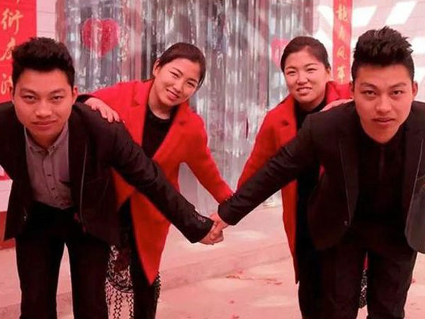 Anh chồng ôm nhầm em dâu vì quá giống, hai cặp sinh đôi đã có quyết định táo bạo