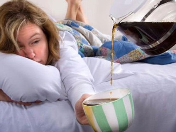 Tại sao bạn bị say khi uống cà phê?