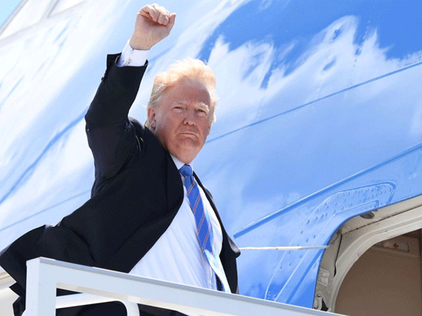 Trump lên máy bay rời Singapore sớm hơn dự kiến