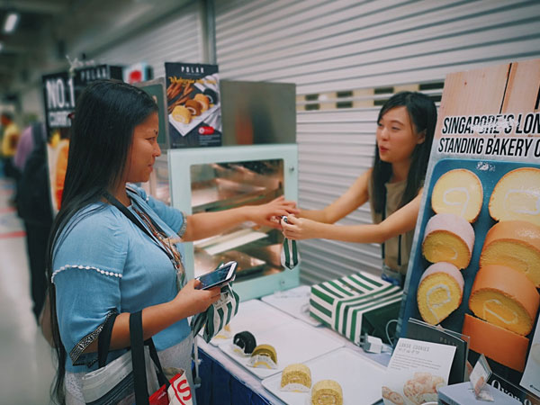 Cách chính phủ Singapore tiếp đãi hàng nghìn người không tốn một xu