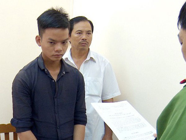 Đâm nhau thủng ngực vì ghen tức chuyện 'bạn gái' bị người khác mời nhậu