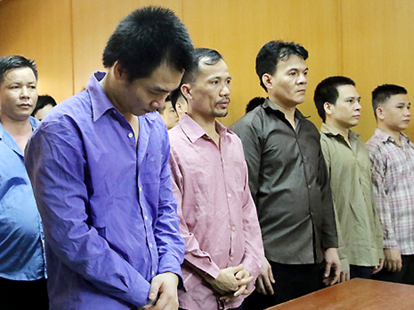 Nhóm giang hồ bảo kê mại dâm nam ở Sài Gòn lĩnh án