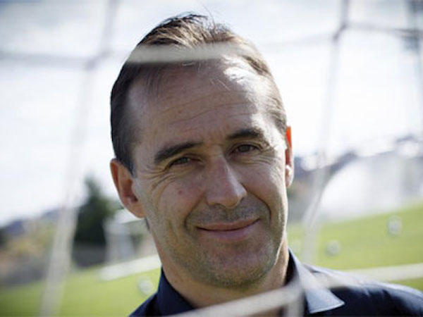 Real Madrid phải trả tiền chuộc hợp đồng để có HLV Lopetegui