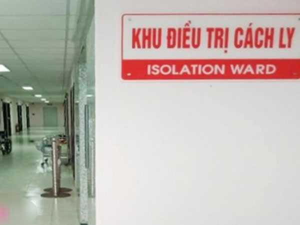 Cách ly 3 cán bộ y tế có dấu hiệu nhiễm cúm A/H1N1 từ bệnh nhân