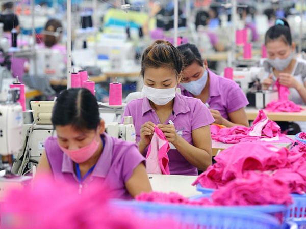 Cứ 5 phụ nữ đi xin việc thì 1 người bị từ chối vì là nữ