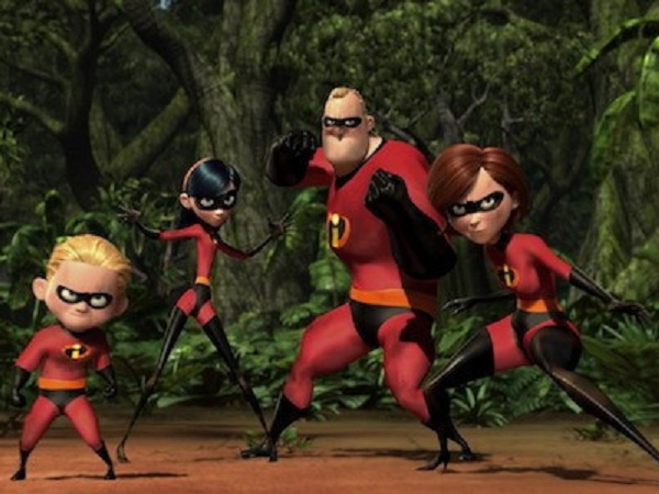 'The Incredibles 2' có thể sẽ thay thế 'Jurassic World: Fallen Kingdom' thống trị phòng vé