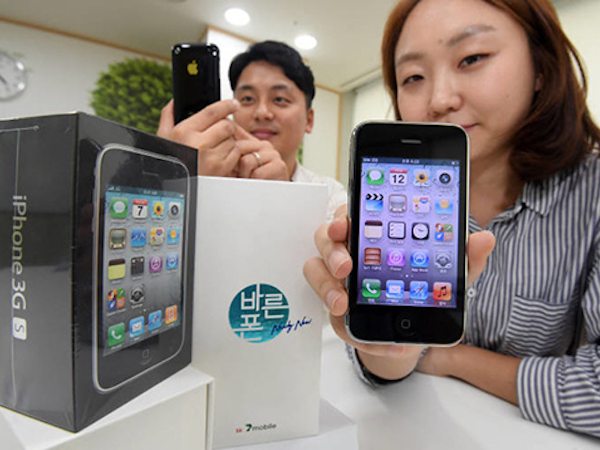 iPhone 3GS mới tinh được bán trở lại