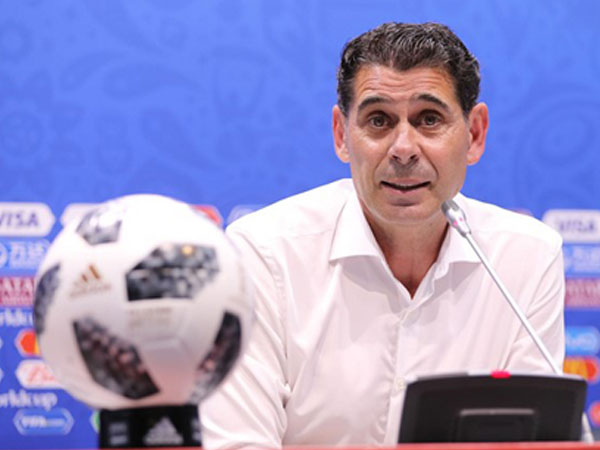 HLV Tây Ban Nha: ‘Ronaldo chỉ cần một khoảnh khắc thăng hoa là đủ’