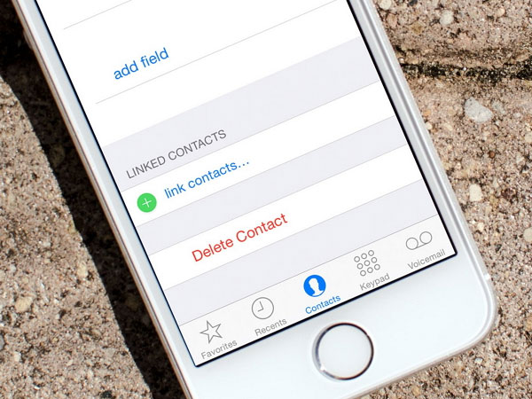 Người dùng iPhone than phiền bị mất số danh bạ ngẫu nhiên