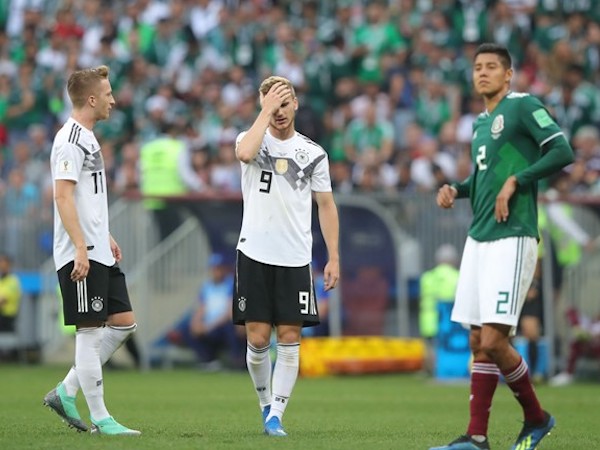 Đương kim vô địch Đức thua sấp mặt Mexico, HLV Loew nói gì?