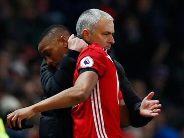 Mourinho khẳng định Martial không phải để bán... với giá thấp