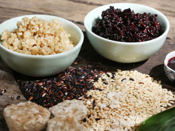 Tết Đoan Ngọ ăn cơm rượu thế nào tốt cho sức khỏe