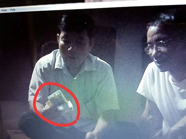 Thanh Hóa: Làm rõ clip tố trưởng công an xã nghi đánh bạc