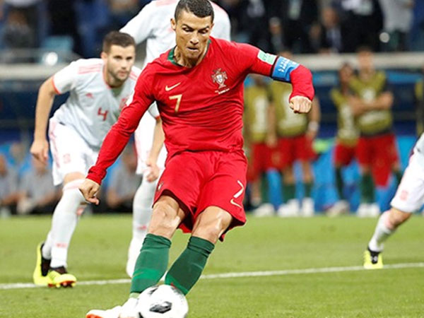 Quá phấn khích khi xem World Cup có mắc rối loạn nhịp tim?