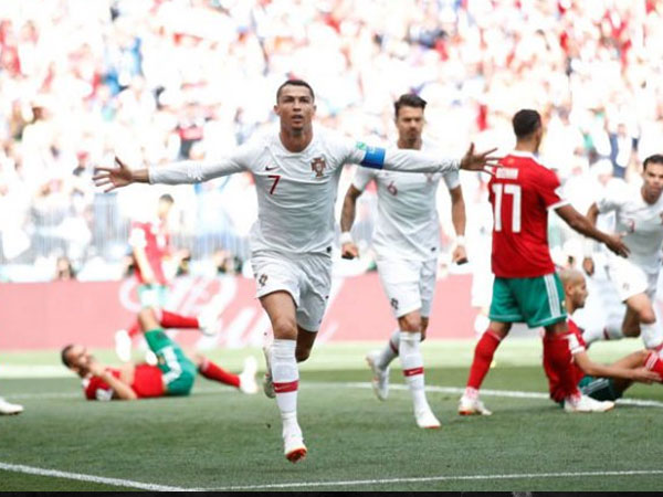 Ronaldo phát biểu đầy khiêm tốn sau trận thắng Morocco