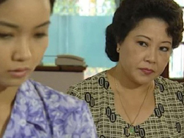 Bị mẹ chồng mắng là 'đồ câm điếc', con dâu cãi lại câu không ngờ khiến chồng phải lên mạng cầu cứu