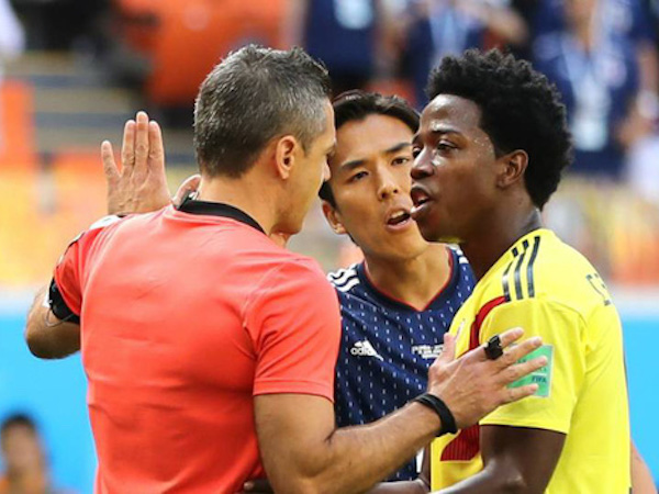 Cầu thủ bị dọa giết vì nhận thẻ đỏ ở World Cup 2018