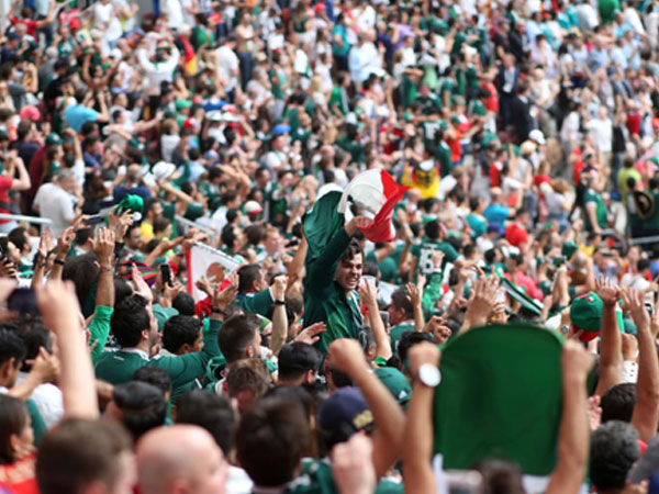 Mexico nhận án phạt từ FIFA sau trận thắng Đức