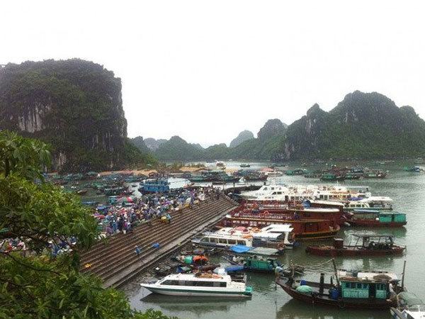 Quảng Ninh: Sét đánh khiến toàn bộ điện lưới đảo Cô Tô mất điện kéo dài
