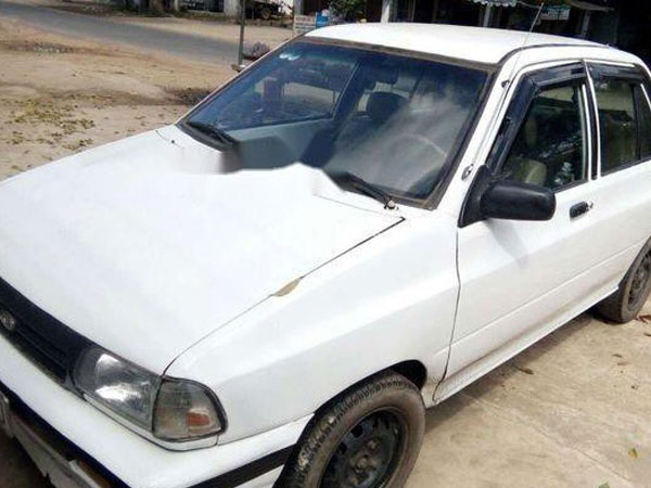 'Vỡ mộng' vì mua xế hộp giá rẻ: Ô tô 30-40 triệu đồng, tiền tân trang đắt gấp đôi