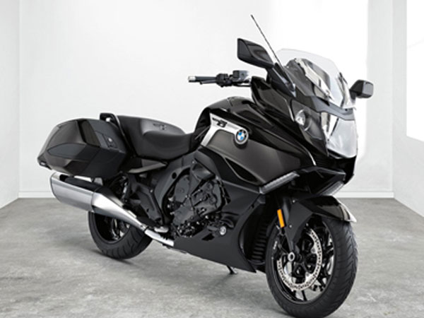 Siêu môtô K1600B 2018 chính hãng cập cảng Sài Gòn