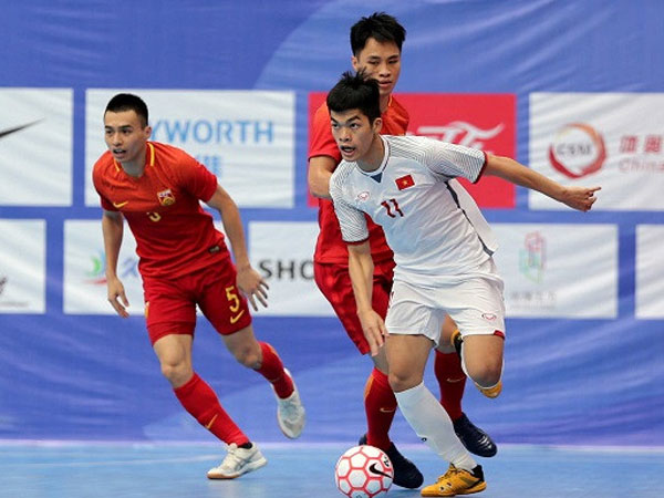 ĐT Futsal Việt Nam thắng đậm chủ nhà Trung Quốc tại giải Tứ hùng