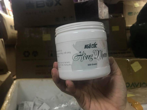Hà Nội: Phát hiện hàng loạt sản phẩm mỹ phẩm đông y chưa được cấp phép lưu hành
