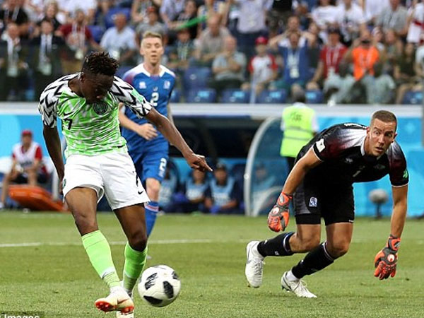 Video: Musa lập cú đúp giúp Nigeria tạo cách biệt qua góc nhìn 3D