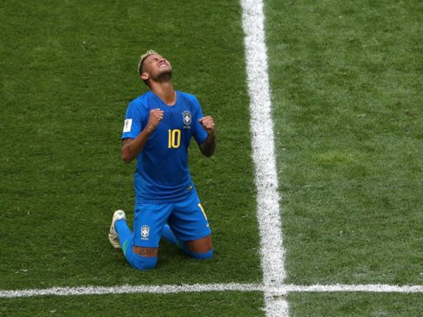 Neymar nói về chuyện rơi nước mắt trong trận thắng Costa Rica