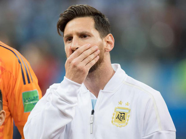 SỐC: Messi đi bộ 84% thời gian thi đấu, chuyền bóng ít hơn thủ môn Argentina