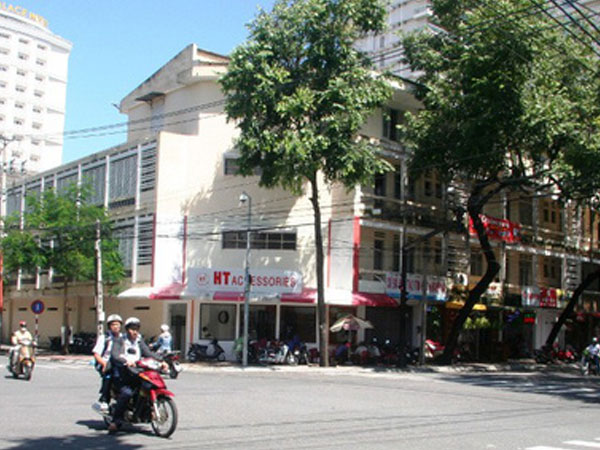 Yêu cầu báo cáo việc đổi 'đất vàng' trường Chính trị Khánh Hòa