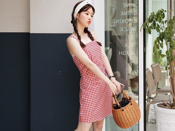 Những chiếc váy phái nữ không thể thiếu trong mùa hè
