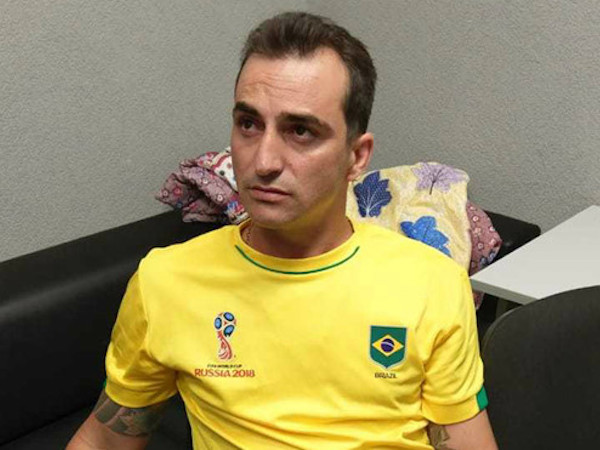 'Tướng cướp' Brazil bị bắt khi ra sân xem World Cup