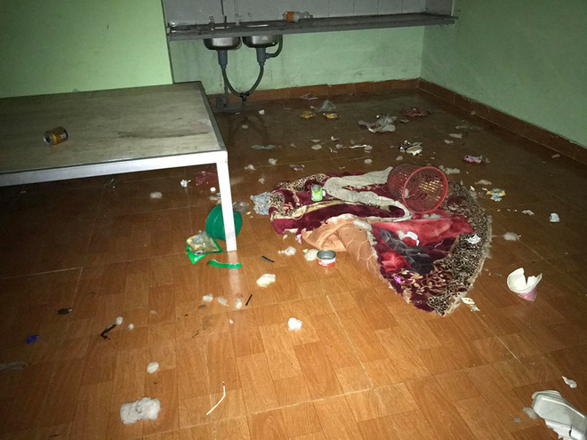 Chủ nhà thất kinh vì phòng trọ gái xinh bẩn như bãi rác, đăng đàn bóc mẽ ai ngờ bị mắng ngược