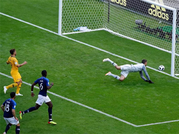 Công nghệ Goal-line trận Bồ Đào Nha hạ Morocco nghi bị phá hoại